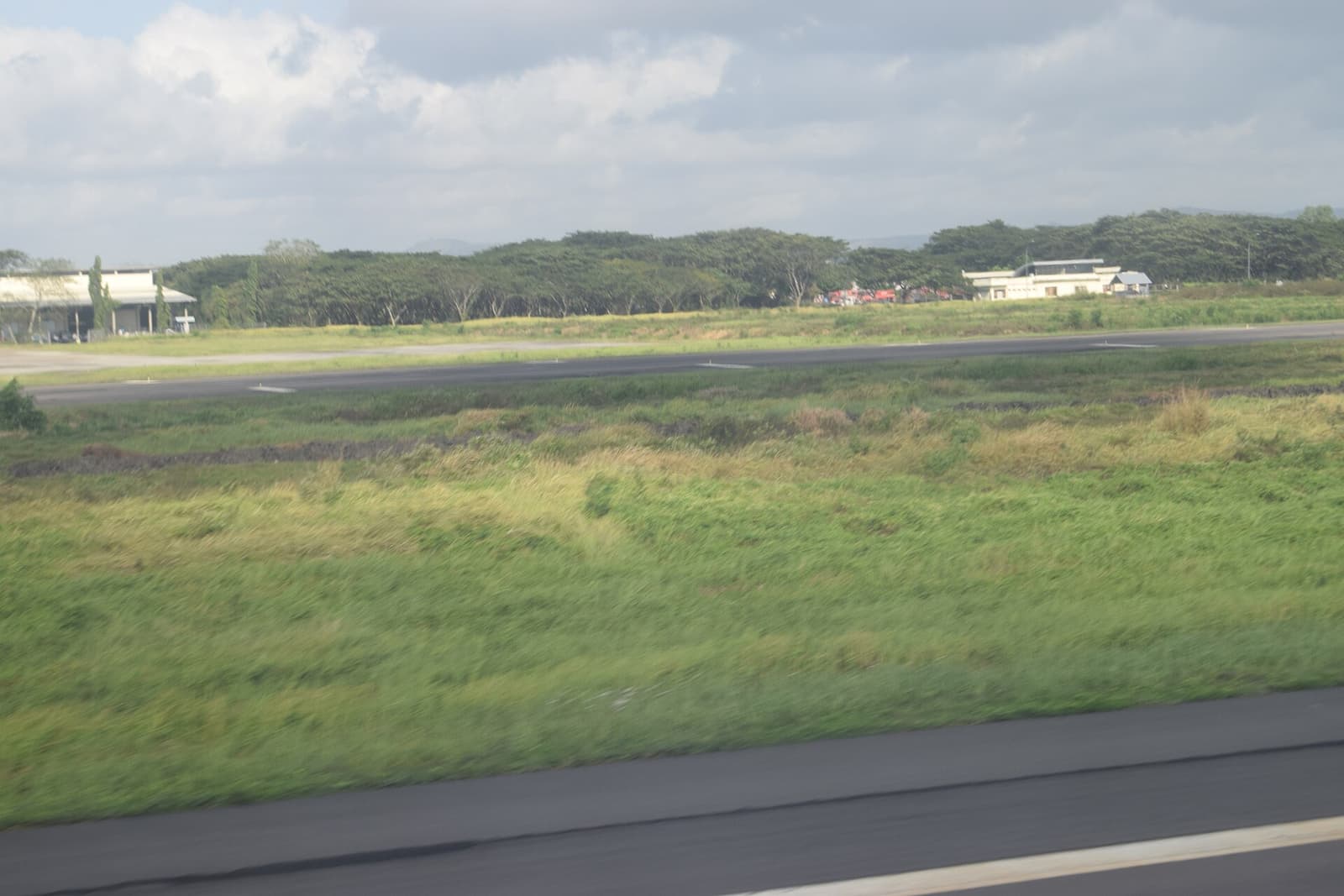 Airport Pick-up & Drop-off: Lombok Airport–Senggigi